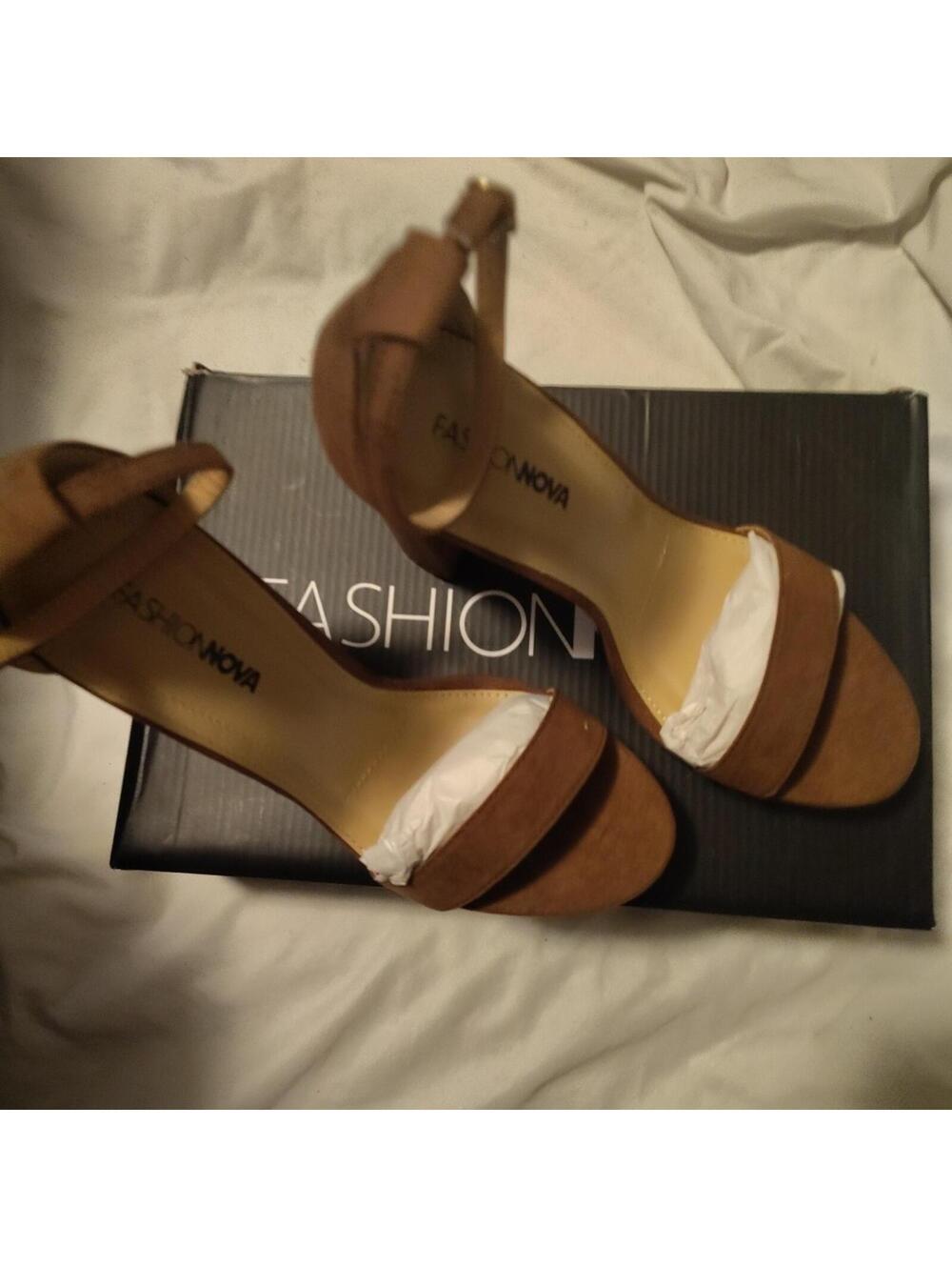 Fashion Nova Morrin Chocolate Brown Tall Heels Size 8 - Picture 2 of 5
